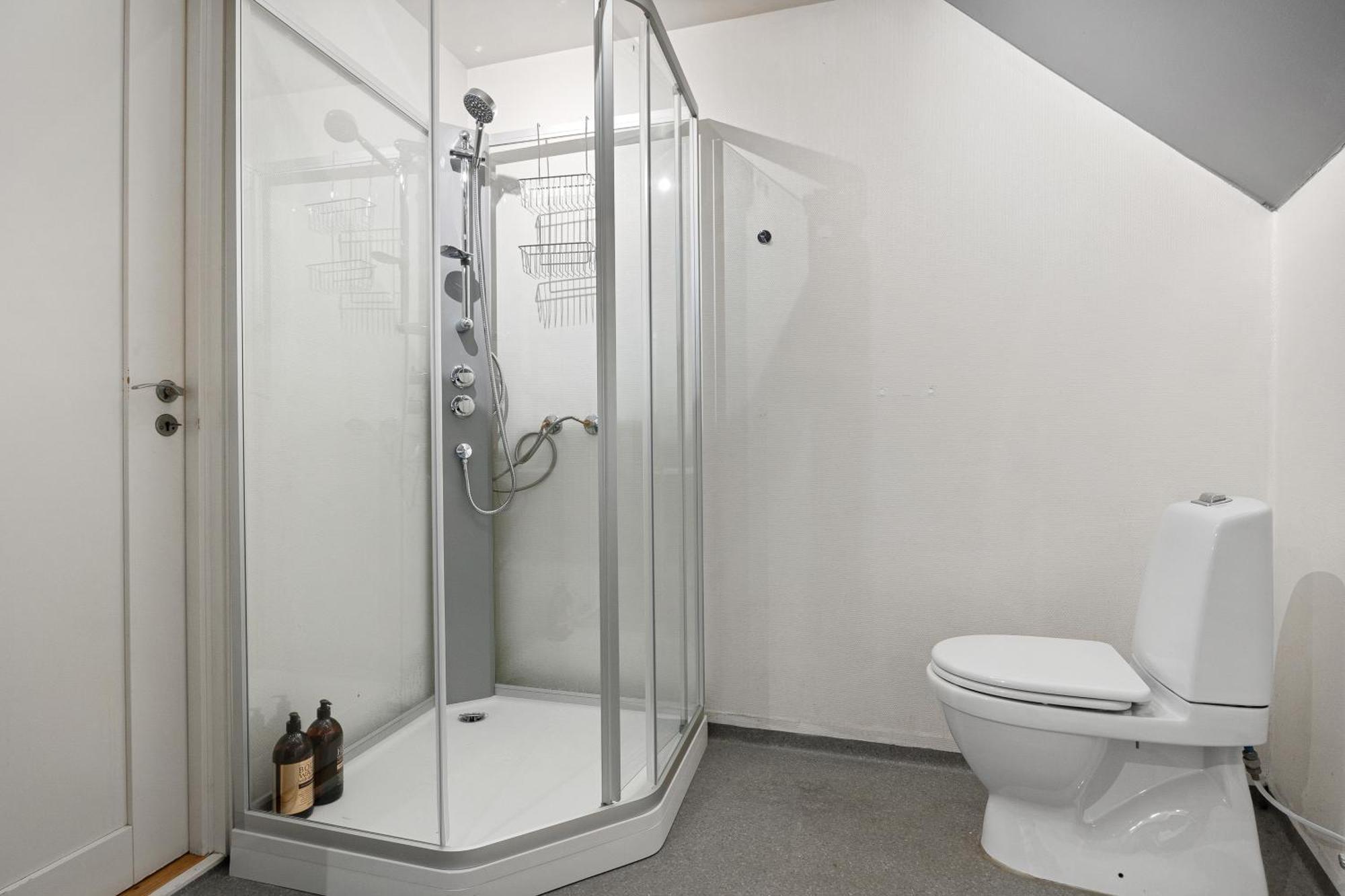 100Sqm 5Br Behind Bryggen - King Beds - Family Friendly Apartment Берген Екстериор снимка